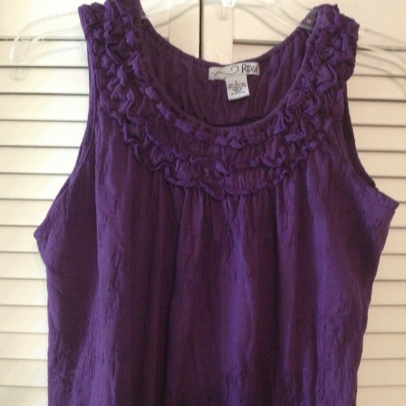 🌸Purple Sleveless top🌸 - Picture 2 of 2