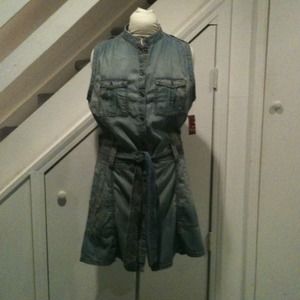 Denim sleeveless dress