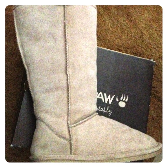 BearPaw boots (RESERVED)