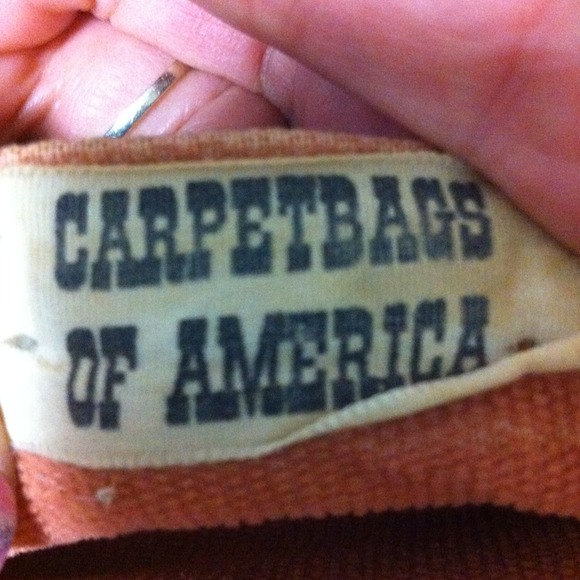 ❌SOLD❌VINTAGE Carpet Bag *EXCELLENT CONDITION* - Picture 3 of 4