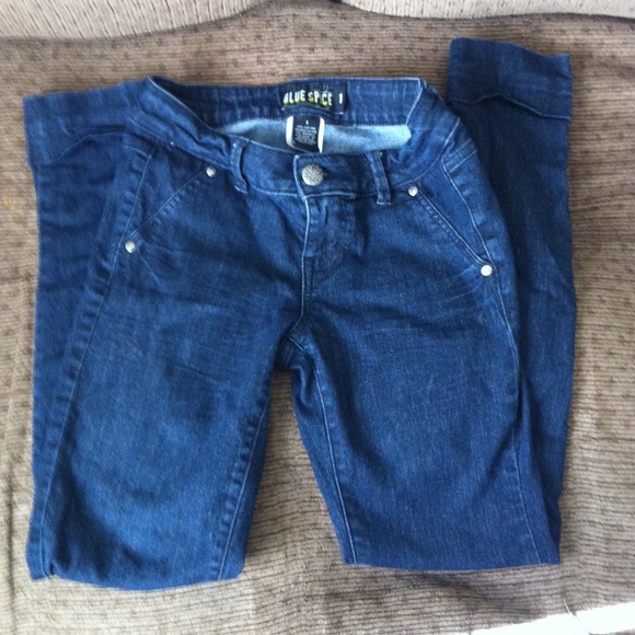 🔴SOLD🔴Nice pair of skinny jeans!!!