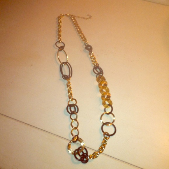 Black/gold necklace
