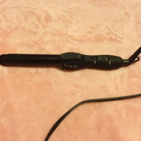 Solia curling iron