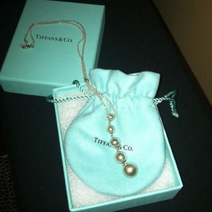 Tiffany & Co. Pendant and chain*authentic