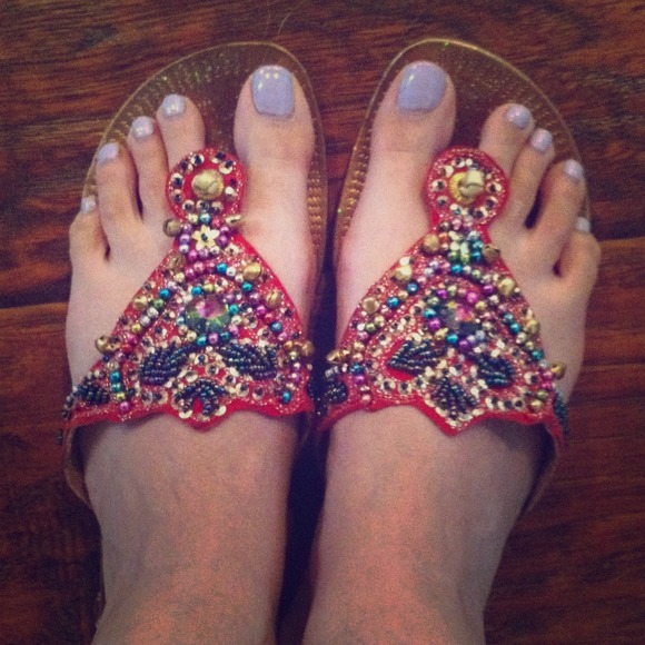 🔴SOLD🔴Gorgeous multi-colored sandals