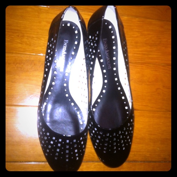 **SOLD**Enzo Angiolini Black Patent Leather Wedges