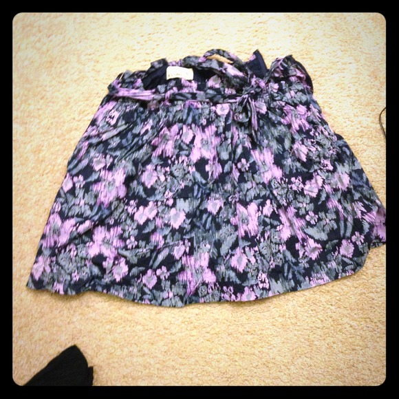 Flowered ruffle skirt❌❌❌SOLD