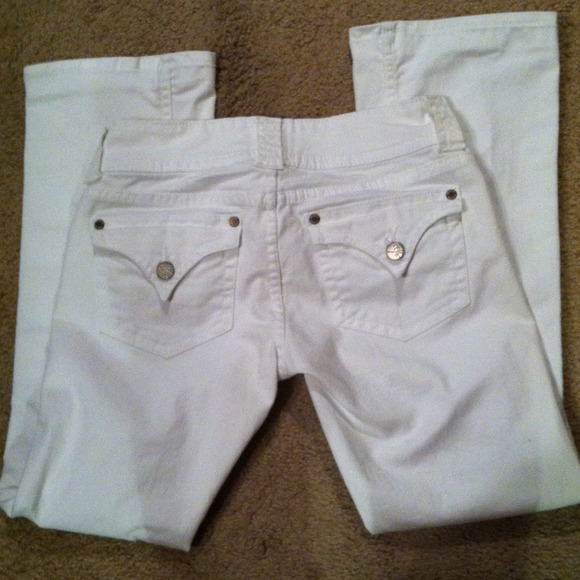 Sold - Picture 3 of 3