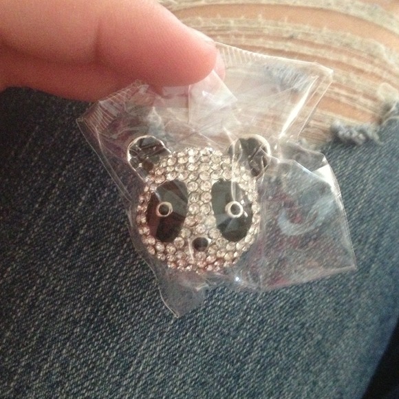 Very cute panda ring! - Picture 2 of 3