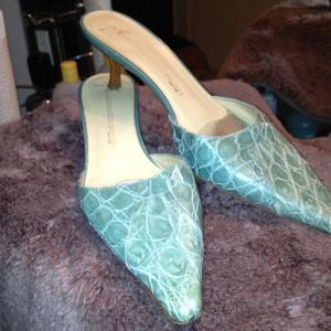 😍MAKE OFFER😍 🎀Giuseppe Zanotti Design heels🎀