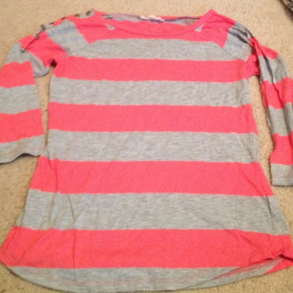 Pink and Grey Striped Shirt🎀