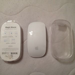 Apple wireless mouse 👍👍👍SOLD TRADED