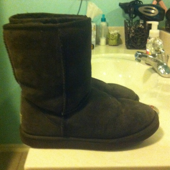 Brown UGG boots