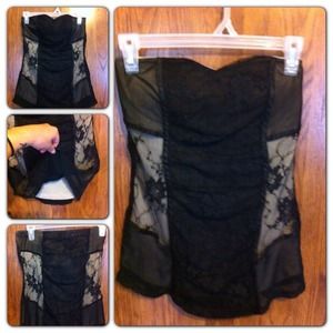 Reserved⚠Sexy black lacy tube top. Size medium.