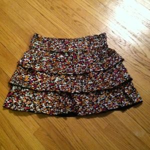 Volcom layered patterned ruffle skirt