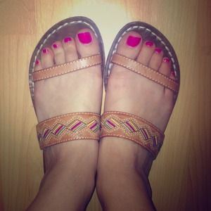 American Eagle Sandals