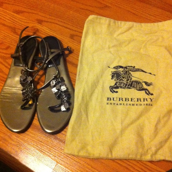 Authentic Burberry Charm Sandals with Dustbag!