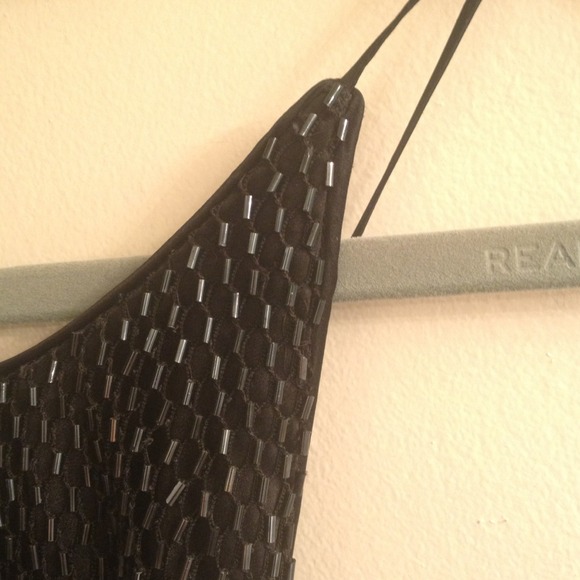 Black evening gown with sequins - Picture 2 of 3