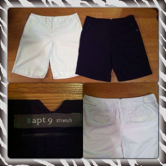 💄2 pair dressy knee shorts💄