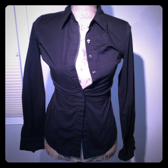 ❌BUNDLED FOR aricarrillo07❌Express shirt in Black