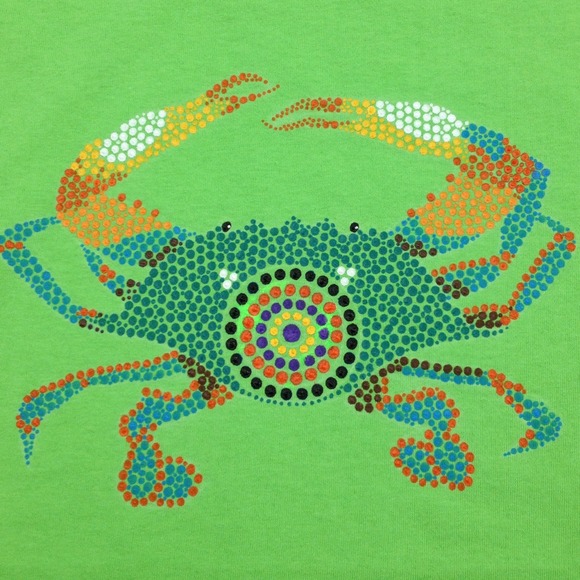 Hand-painted t-shirts. New design, the crab.