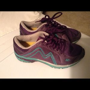 Karhu Running Shoes
