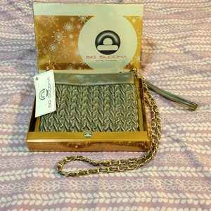 Bag, also a wristlet