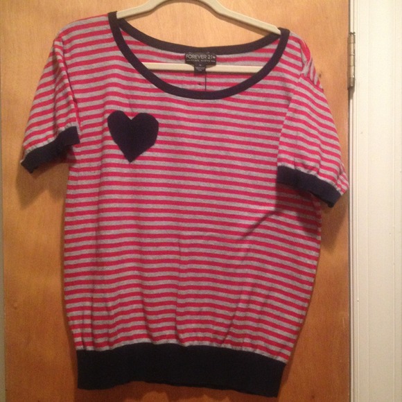 SOLD Super cute sweater Forever 21 size 1x