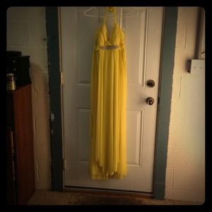 Reduced!!! Beautiful yellow dress