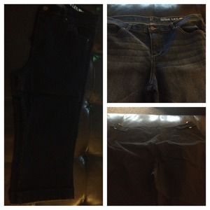 Bundle for annieb78 :D 3 NY&CO crop pants