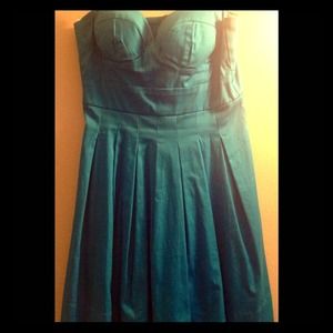 Turquoise sweetheart dress
