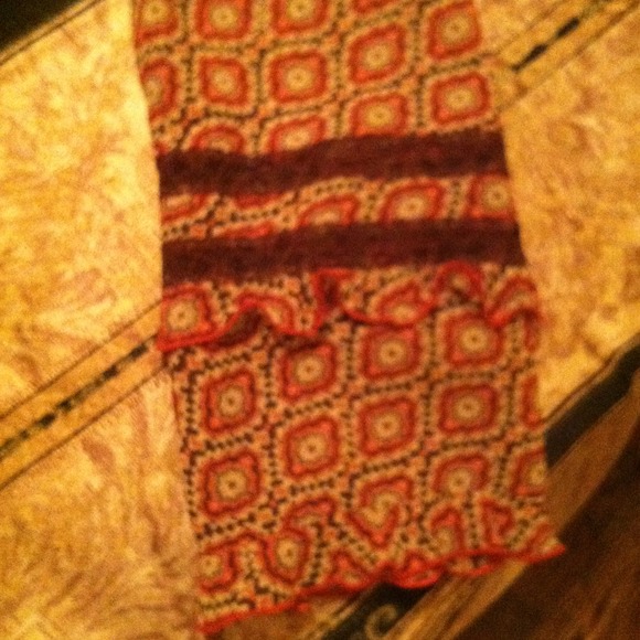 The limited silk blouse - Picture 3 of 4