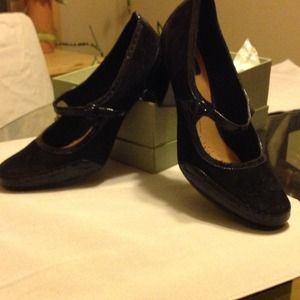 9.5 M Clarks Artisan collection