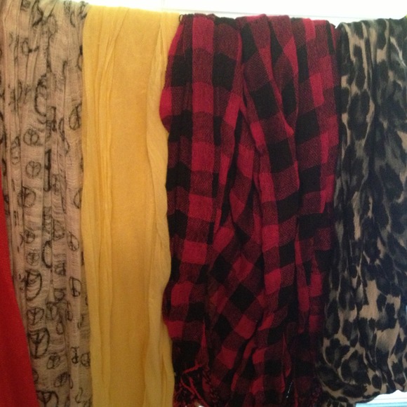 SCARVES! - Picture 2 of 2