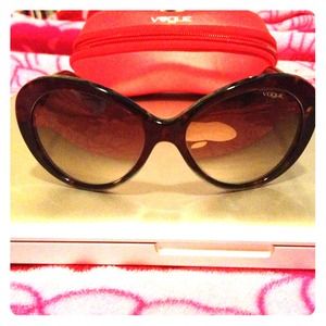 Brand new vogue sunglasses! Never worn!
