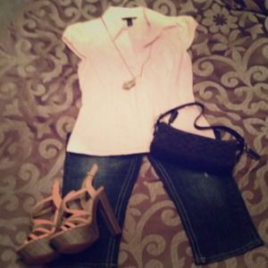 SOLD Light Pink 💖 Cap Sleeve Button SOLD