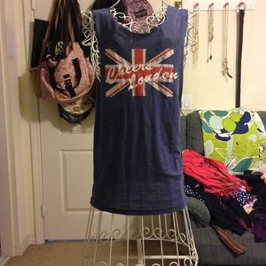 ⭕REDUCED⭕ Cheers London Tank Top