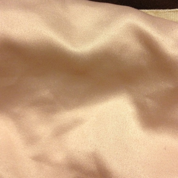 SOLD NWOT Very light pink bandeau from Urban - Picture 2 of 3