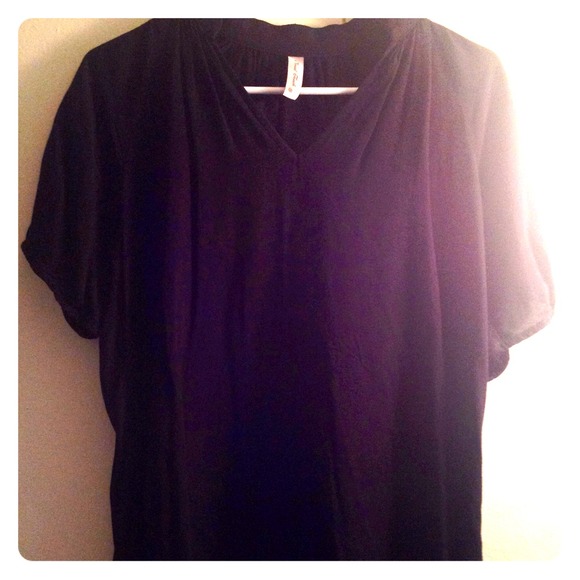 Black "V" neck blouse