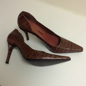 Reduced😍😍Brown/Cognac Enzo Angiolini Croc Pumps