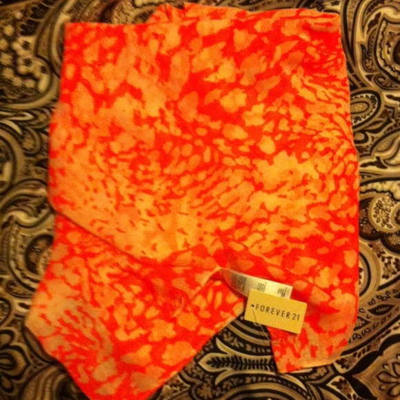 Forever 21 large wrap