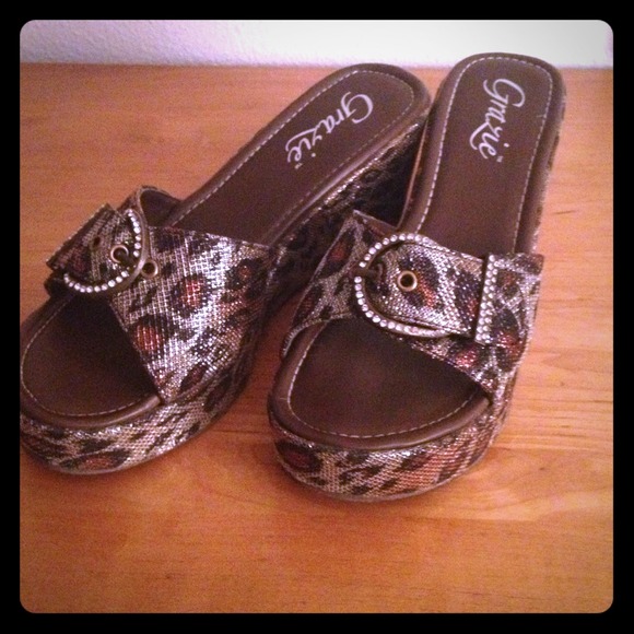 Grazie wedge leopard sandals!