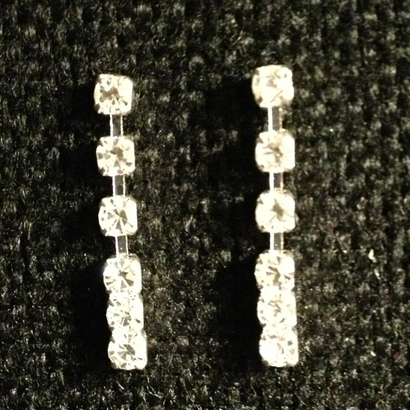 💎Gorgeous Rhinestone Earrings💎