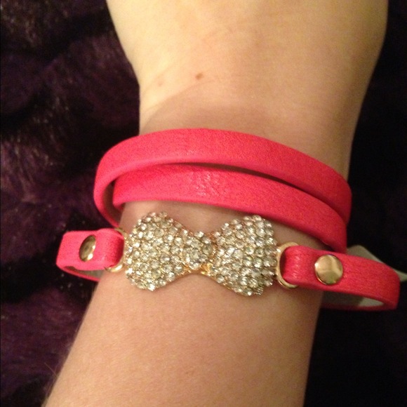 Beautiful bow wrap around bracelet with crystals