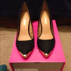 💥💥 black& gold heels👍👍👍👍