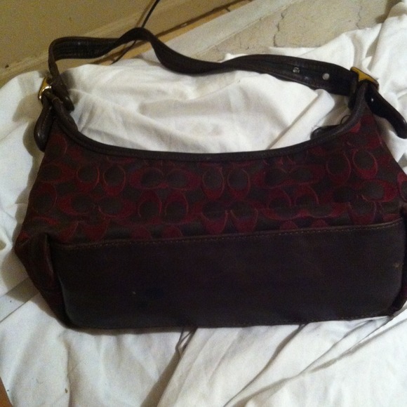 COACH HAND BAG - Picture 1 of 1
