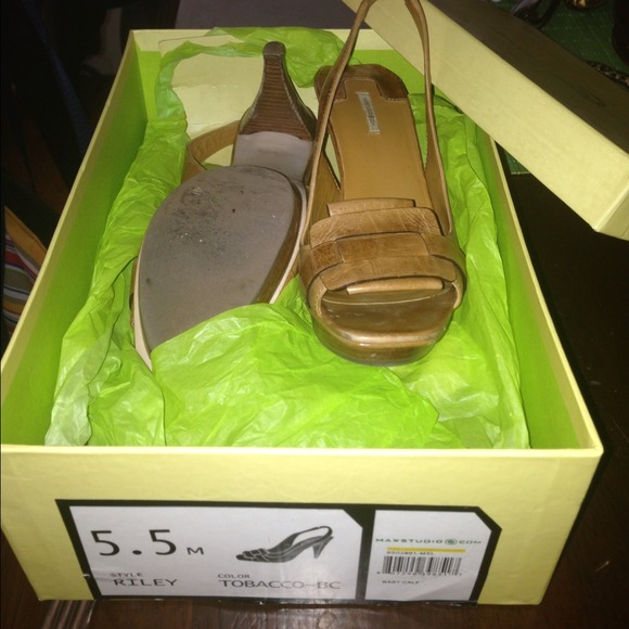 max studio sling shoe - Picture 2 of 4