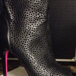 @@@Hold for @thiftylady@@@