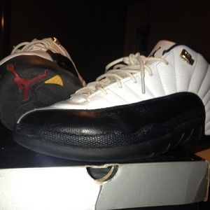 Jordan retro 12 Taxi Low