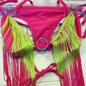 Swimwear baiting suit